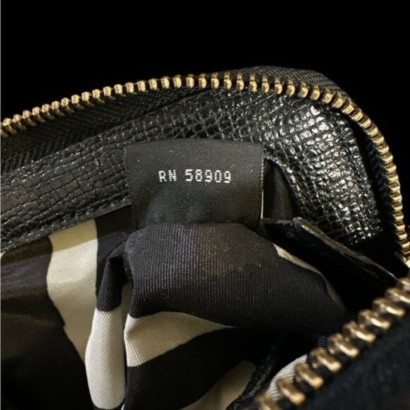 KORTO Momolu Designer Textured Faux Leather Ruffle Zebra Satin Lined Clutch Bag - Picture 11 of 15